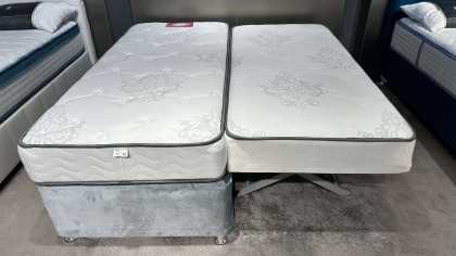 Baza Caprice Baby 90X200 Cu doua saltele, catifea verde - Promo BELLONA Paturi Tapitate SHOWROOM28CPYB600100014+27CAP00902000200