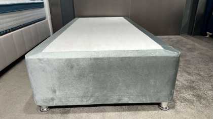 Baza Caprice Baby 90X200 Cu doua saltele, catifea verde - Promo BELLONA Paturi Tapitate SHOWROOM28CPYB600100014+27CAP00902000200