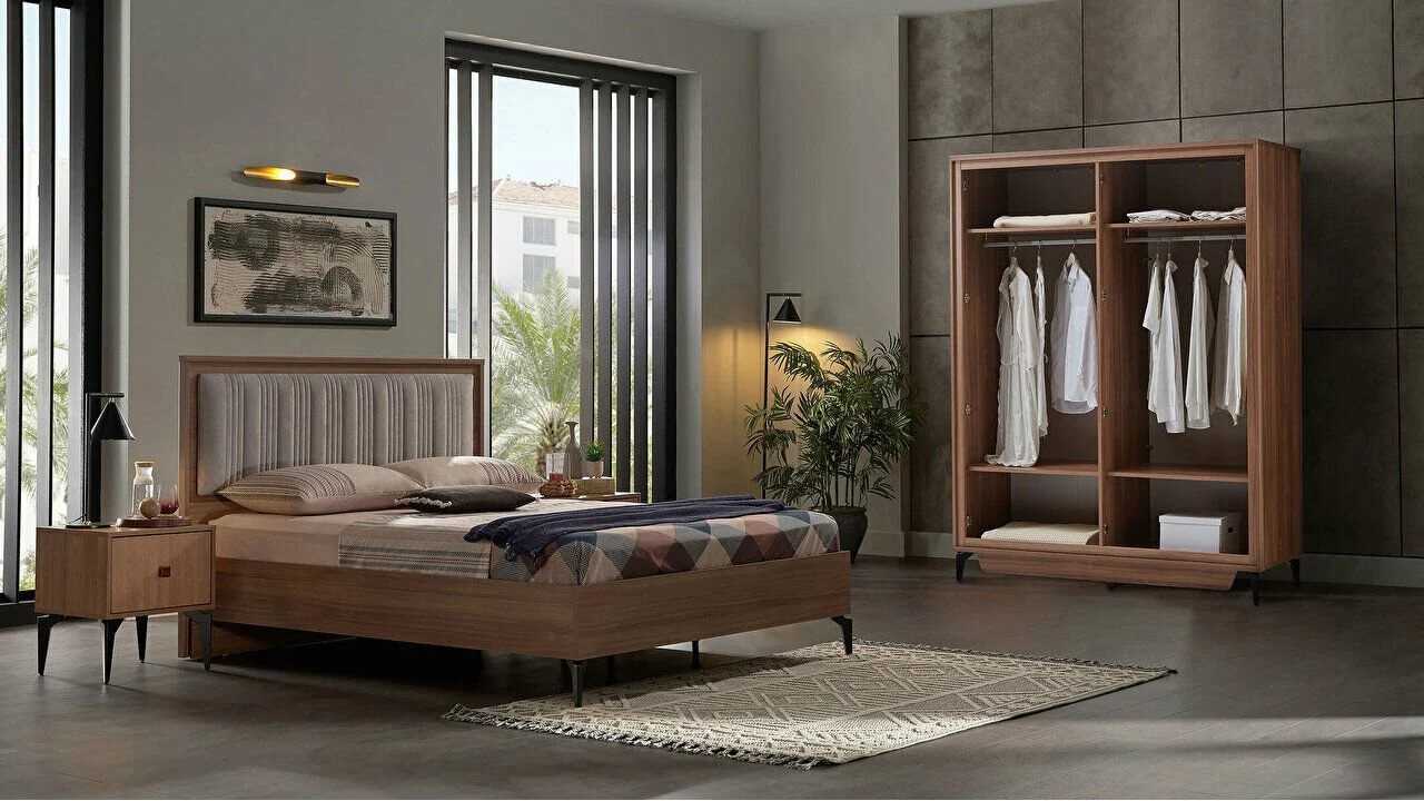 Set Dormitor Monaco, Sifonier 4 usi, Pat 160x200, culoare Nuc Set Dormitor MONACO4USI160x200