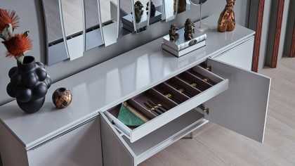 Set Dining Room Loretto cu scaun picior metalic, masa extensibila Seturi Dining Room SHOWROOMDININGLORETTOKREM/ANTRASIT
