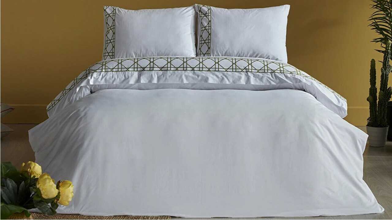 Set Lenjerie de pat Double cu broderie Angel, Alb DOQU Lenjerie de pat