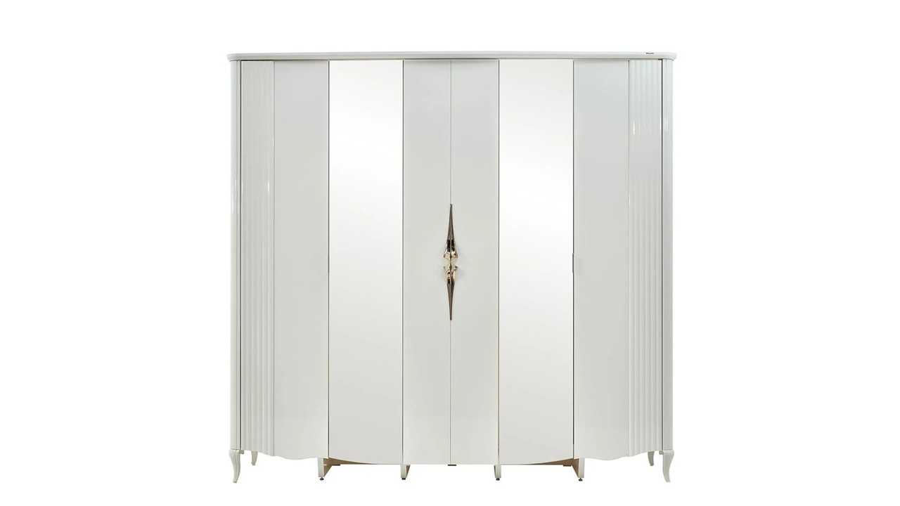 Set Dormitor Victor, Sifonier 5 usi, Pat 160x200, culoare Fildes, Finisaj Auriu Set Dormitor VICDORM5USI160200