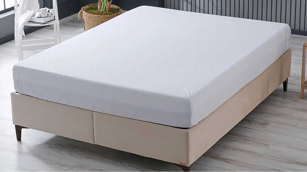 Husa Softy Alez Impermeabila, 160X200cm, Alb DOQU Husa Alez Husa Softy Alez Impermeabila, 160X200cm, Alb DOQU Husa Alez