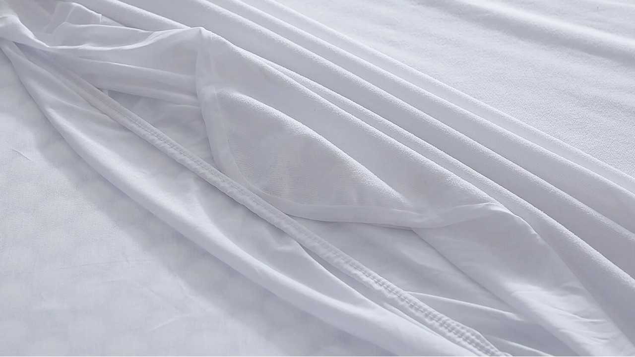 Husa Softy Alez Impermeabila, 160X200cm, Alb DOQU Husa Alez