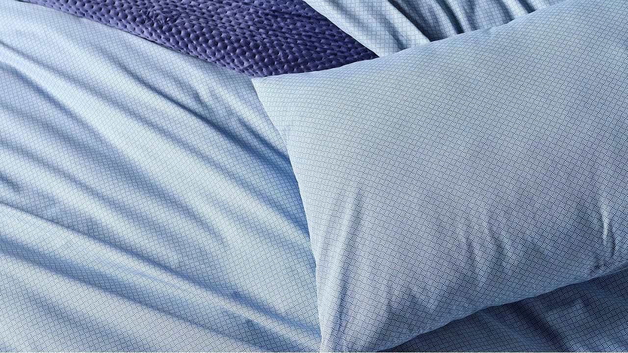 Set Lenjerie de pat Pure Touch Double, Albastru DOQU Lenjerie de pat