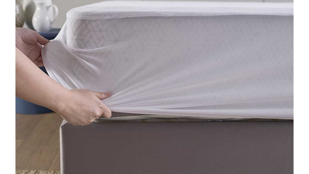 Husa Perla Alez Bumbac Fitted Impermeabila, 140X200cm, Alb DOQU Magazin