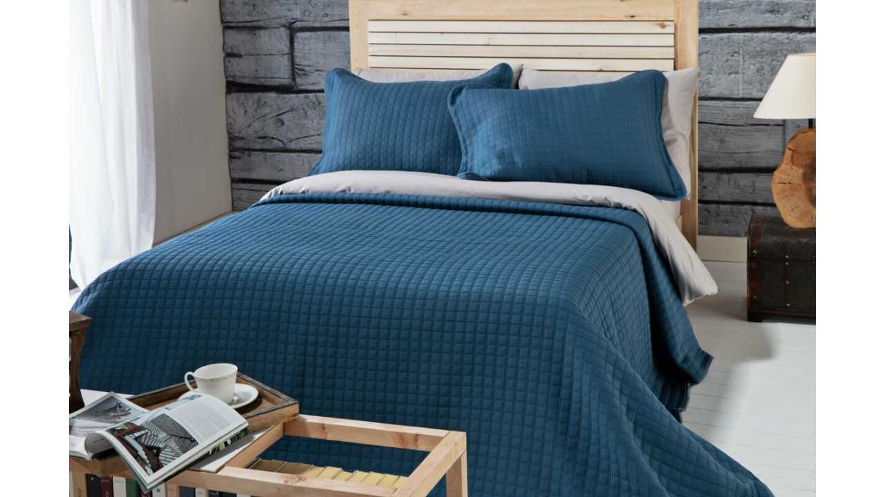 Set Cuvertura De Pat Alvin Indigo DOQU Cuverturi si Pături